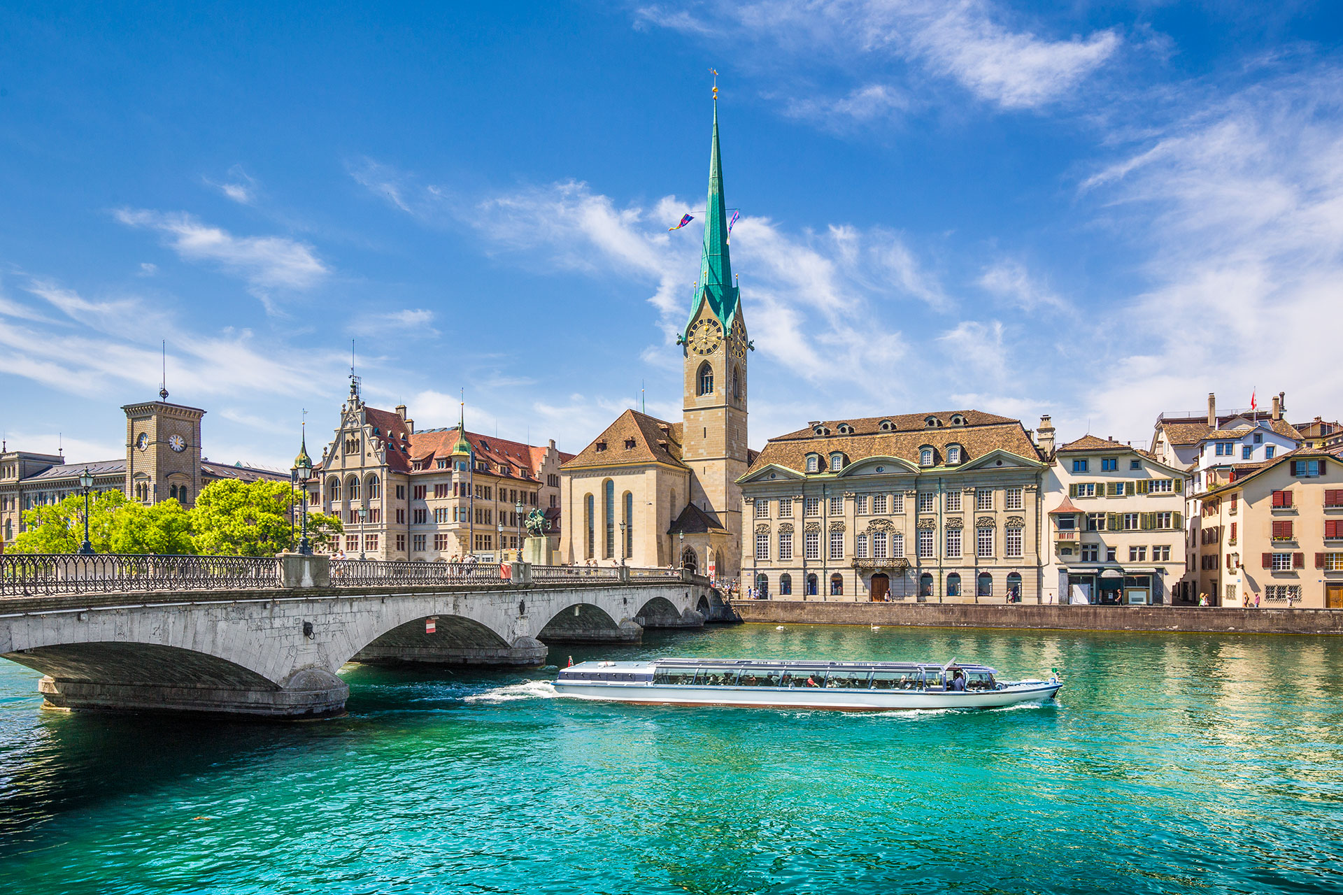 30,000 Zurich City Employees Receive Double Salaries: A Costly Banking Glitch