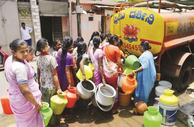 Bengaluru Students Adapt to Online Classes Amid Water Crisis