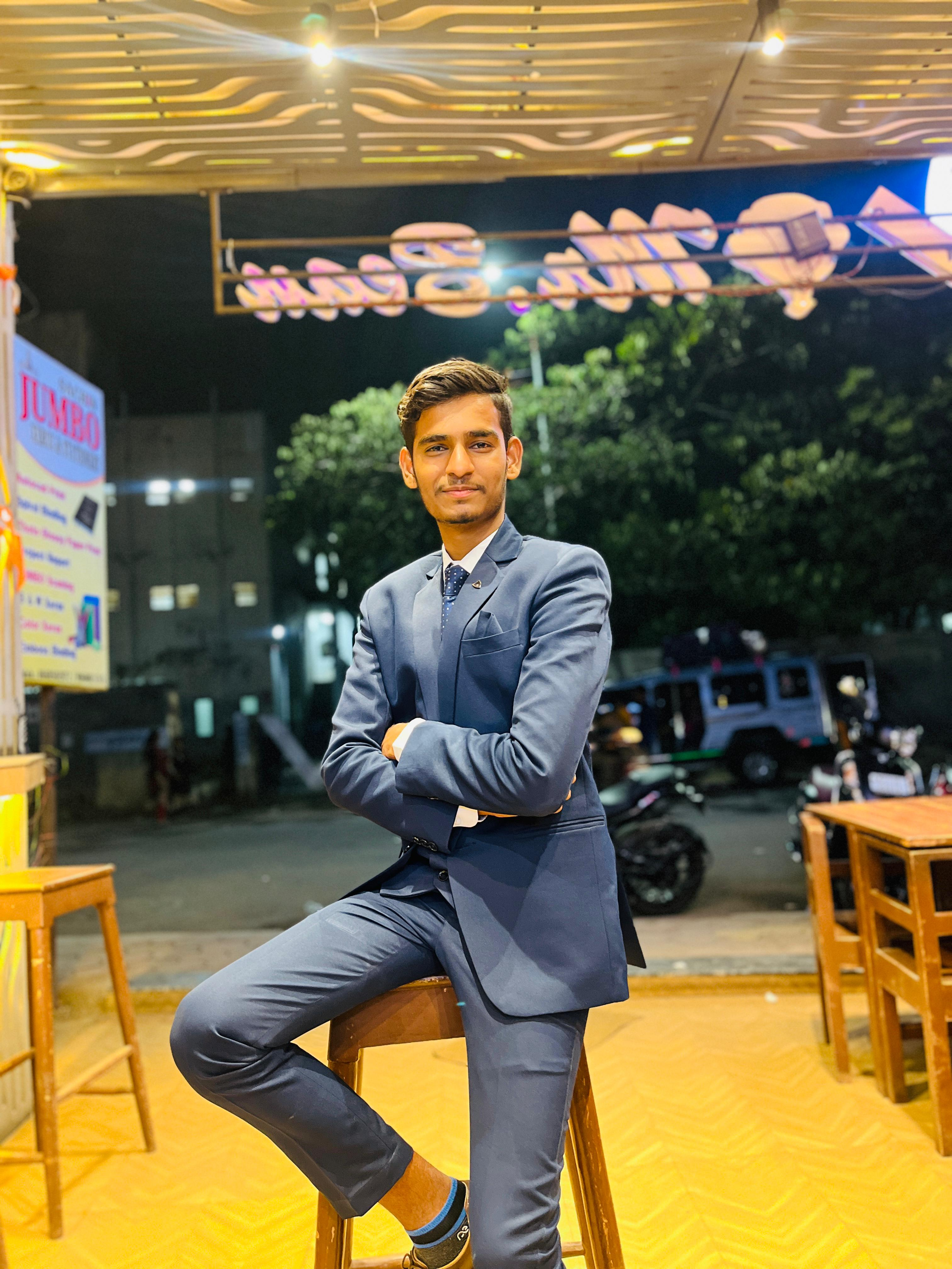 Meet Ganesh Andodagi: The 18-Year-Old Entrepreneur